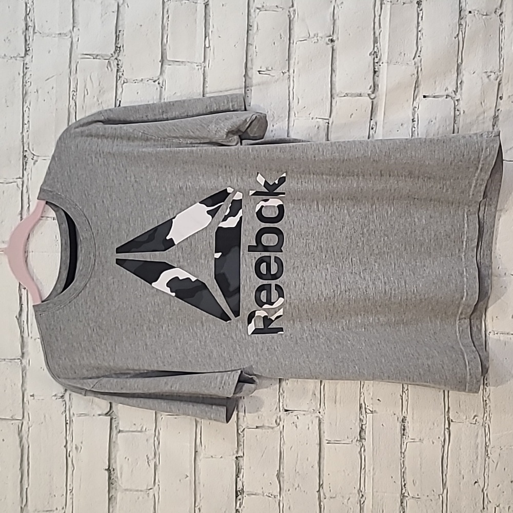 Reebok Cotton Mens Relaxed Fit Camo Logo Graphic Crew Neck Short Sleeve Tee Gray